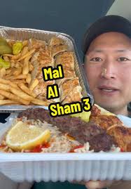 In and Out vs Tams Burger Comparison