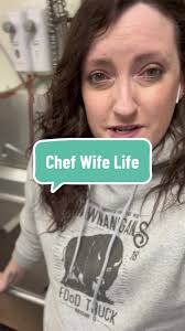 I’m a chef wife 🤷🏻‍♀️ #chefwifelife #chefwife #chef #chefproblems #fyp  #smallbusinessowner