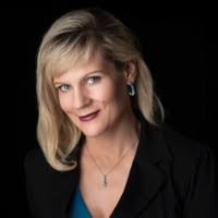 Kendra Walters's Instagram, Twitter & Facebook