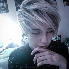 Emo Fashion Emo Style Emo Outfits Emo Clothes Emoanime Emo Hair Emo Scene Hair Scene Hair