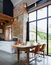Un Loft Dans Une Grange Planete Deco A Homes World En 2020 Interieur Moderne De Cuisine Interieur De Cuisine Cuisines Maison