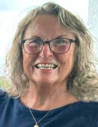 Michelle Lineberry's Instagram, Twitter & Facebook