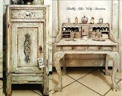 Creazioni E Restyling Di Mobili Complementi E Oggetti Di Arredo In Patina Alive Shabby Chic Country Chic E Provenzale Sede Shabby Chic Shabby Arredamento