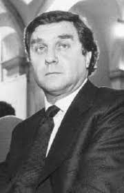 La sinistra non sottovaluti Clinton»