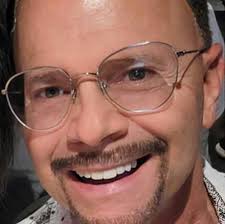 How to fix infotainment screen glitch in 2024 Blazer EV LT?