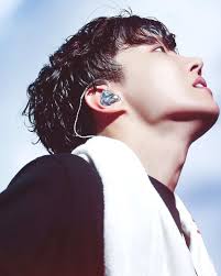 BTS J-Hope's Best Angles Which Elevate His Sharp Jawline And We Cannot  Disagree