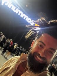 Hoje foi o dia do lançamento do primeira universidade do mundo para  criadores de conteúdo a @community_ca que projeto incrível!!! Com certeza  essa iniciativa é o início de uma nova era digital!!!