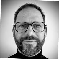 2800+ perfiles de «Tool»