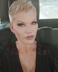 Und zwar an die emotionale. Melanie Muller Uber Ihren Mike Weiss Nicht Wo Wir Stehen Promiflash De