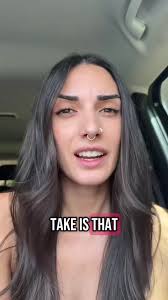 Cringe Community Reactions: Stitching with Lauren Ashley