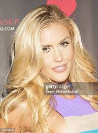 Kayla Reid's Instagram, Twitter & Facebook