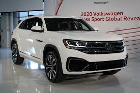 It's not that unusual, as most automakers give before we dive into our review, let's take a moment to look at the differences between the vw atlas and atlas cross sport. 2020 Volkswagen Atlas Cross Sport More Of A Good Thing