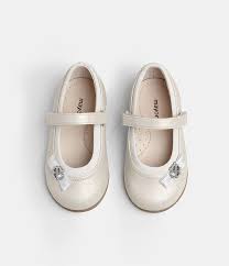 1,100,886 likes · 8,191 talking about this. Shoes