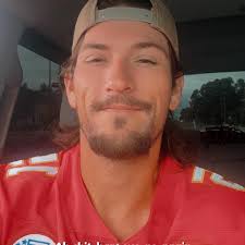 Is a wobble from the crank pulley normal