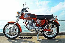 Modifikasi untuk new honda cb150 verza dengan model semi klasik modern untuk inspirasi modifikasi para indenter new cb150 verza di indonesia. Pin Di Cb 100