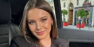 Carla Lazzari : cette célébrité au fort caractère qu'elle n'a "pas voulu  décevoir" sur Fort Boyard