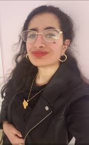 Monique Mustafa's Instagram, Twitter & Facebook