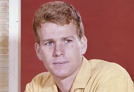 Ryan O'Neal dies at 82