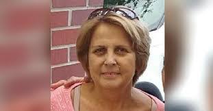 Darlene Bell's Instagram, Twitter & Facebook