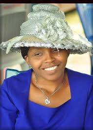 See her here. The first Lady Federal Republic of my house. Very beautiful  in and out. Quiet yet strong. She has a strong shock absorber. First  lady,let me tell you before the