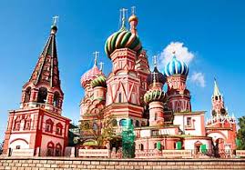 Vi åker österut och hamnar i europas största stad, moskva, med ett officiellt invånarantal om 12 miljoner människor. Resor Till Ryssland S T Petersburg Moskva Transsibiriska Jarnvagen Boka Pa Latitude Travel