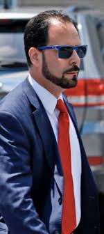 Press photo walking...