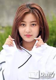 Short Hair Jihyo Kpop Short Hair Hair Styles Short Hair Styles