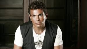 Image result for tbn:ThJbLJ9iWaHS_M::www.amrdiab.net/wallpapers/AmrDiab_Net_Kammel%2520(6).jpg
