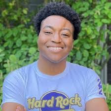 Melisa Anthony's Instagram, Twitter & Facebook