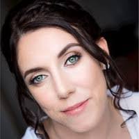 Tracey Maguire's Instagram, Twitter & Facebook