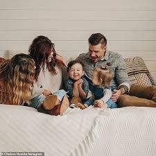 She is best known for her appearances on the reality shows teen mom 2 and 16 & pregnant. Teen Mom 2 S Chelsea Houska Pregnant With Third Baby Daily Mail Online