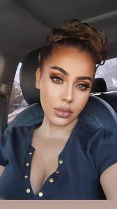 Maria Aziz's Instagram, Twitter & Facebook