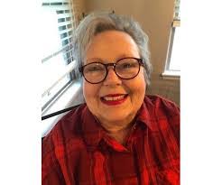 Heidi Teague's Instagram, Twitter & Facebook