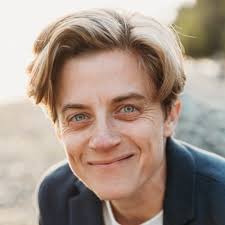 I met LeAnne Jones Wiles when she was going to be my boss at Northern  Arizona University, over 15 years ago.