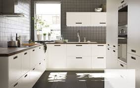 Puoi scegliere una delle nostre combinazioni oppure crearne una su misura. Ikea Cucine Prezzi Cucine Moderne