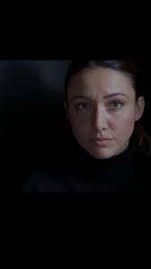 Delphine Wespiser បានបញ្ចូលរូបថតថ្មីមួយ ។