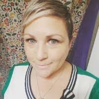 Jenifer Robinson's Instagram, Twitter & Facebook