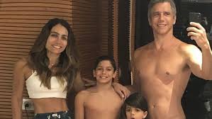 Discover the real story, facts, and details of marcio garcia. Marcio Garcia Exagera Em Edicao De Foto Com Familia E Seguidores Nao Perdoam Tnh1