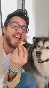 Aunque te de lo mismo #nuevaversioninevitable @andressimon_ @shakira  #musica #killianyvictorbucknertiktok #petinfluencer #canhijos #petslovers  #killianelperritoinfluyentedecolombia #petinfluyente ...