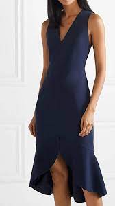 Make an entrance at the next christmas party with these chic outfits. 50 Best Holiday Party Dresses For Any Occasion The Trend Spotter