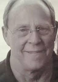 Lisa Slate's Instagram, Twitter & Facebook