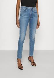 4.2 out of 5 stars. Levi S 721 High Rise Skinny Jeans Skinny Fit Don T Be Extra Light Blue Denim Zalando De