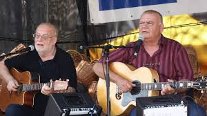 Společně s bratrem založili trampskou skupinu toronto, která se později přejmenovala na brontosaury. Frantisek Nedved Rakovina Jak Je Na Tom Jak Zvlada Chemoterapie Sip