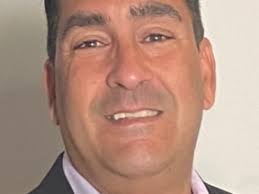 Find Trusted Real Estate Agents in 33142