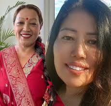 राम्रो कामले बिदेशमा सम्मानित नेपाली चेलीहरु: Isha Gurung and Sunita  Gurung, who have been continuously providing assistance to the poor, and  underprivileged people in Nepal while working abroad, have been honored ...