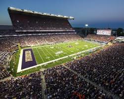 Husky Stadium Picture At Washington Husky Photos Washington Huskies Boise State Broncos Soccer Field