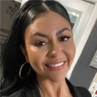 Leticia Lozoya's Instagram, Twitter & Facebook