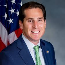 Todd Kaminsky's Instagram, Twitter & Facebook