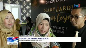 Kemudian dilanjutkan dengan saling berbagi ucapan selamat. Mary Jardin Sungkai Perak Natural Halal Skincare Fari Produk Kosmetik Organik Yang Halal Selamat Berkesan