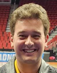 Vikings can't overcome sluggish start to begin season against Piper